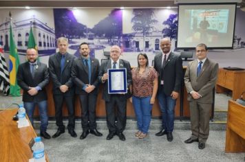 Foto - Grão Mestre João Rezende é cidadão caçapavense